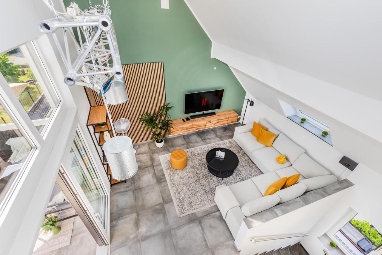 Svyvo Siegburg - Cozy Serviced Apartments Near Cologne & Bonn ภายนอก รูปภาพ